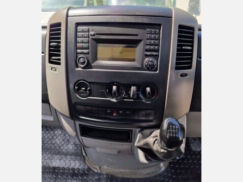 Mercedes-Benz Sprinter 2.1 313 CDI RWD L2 2dr 39