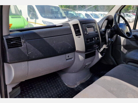 Mercedes-Benz Sprinter 2.1 313 CDI RWD L2 2dr 43