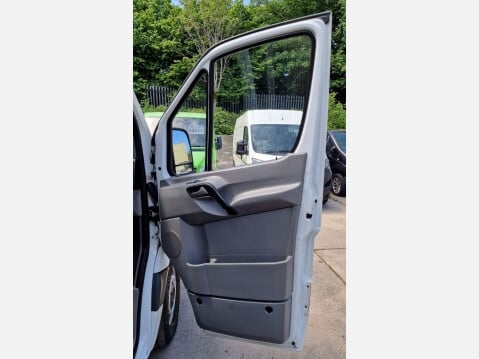 Mercedes-Benz Sprinter 2.1 313 CDI RWD L2 2dr 29