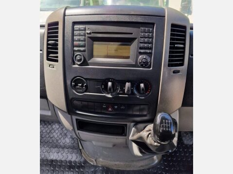Mercedes-Benz Sprinter 2.1 313 CDI RWD L2 2dr 39