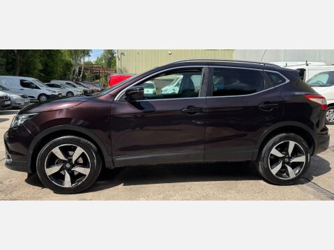 Nissan Qashqai 1.2 DIG-T n-tec+ 2WD Euro 6 (s/s) 5dr 22