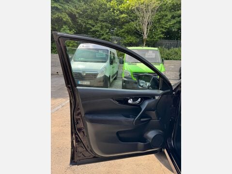 Nissan Qashqai 1.2 DIG-T n-tec+ 2WD Euro 6 (s/s) 5dr 27