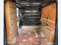Renault Trafic 2.5 dCi SL27 Sport L1 H1 4dr (Phase 3) 12