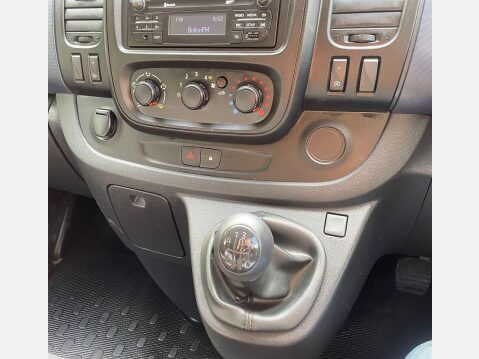Vauxhall Vivaro 1.6 CDTi 2900 ecoFLEX L1 H1 Euro 5 (s/s) 5dr 33