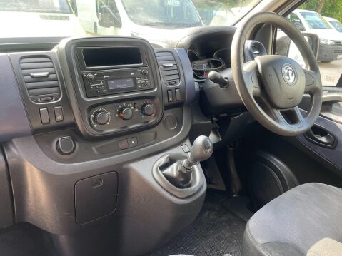 Vauxhall Vivaro 1.6 CDTi 2900 ecoFLEX L1 H1 Euro 5 (s/s) 5dr 37