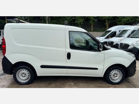 Vauxhall Combo 1.3 CDTi 2000 ecoFLEX 16v FWD L1 H1 3dr 8