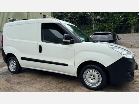 Vauxhall Combo 1.3 CDTi 2000 ecoFLEX 16v FWD L1 H1 3dr 7