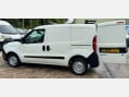 Vauxhall Combo 1.3 CDTi 2000 ecoFLEX 16v FWD L1 H1 3dr 21