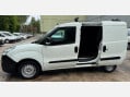 Vauxhall Combo 1.3 CDTi 2000 ecoFLEX 16v FWD L1 H1 3dr 23
