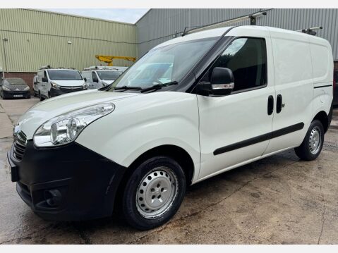 Vauxhall Combo 1.3 CDTi 2000 ecoFLEX 16v FWD L1 H1 3dr 25