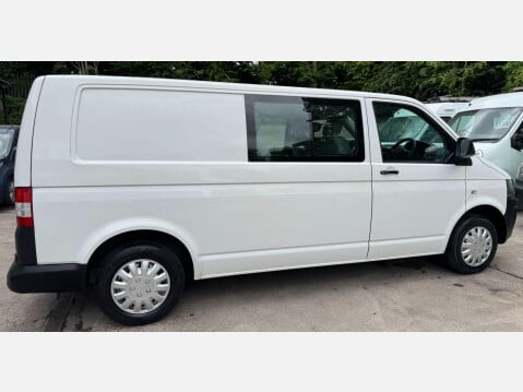 Volkswagen Transporter 2.0 TDI BlueMotion Tech T32 Startline Kombi L3 H1 4dr 9