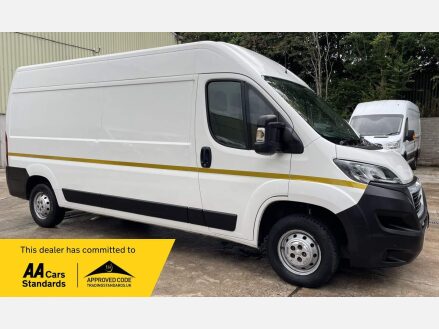 Peugeot Boxer 2.0 BlueHDi 335 Professional L3 H2 Euro 6 5dr