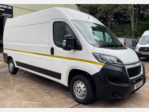 Peugeot Boxer 2.0 BlueHDi 335 Professional L3 H2 Euro 6 5dr 4