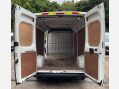 Peugeot Boxer 2.0 BlueHDi 335 Professional L3 H2 Euro 6 5dr 11