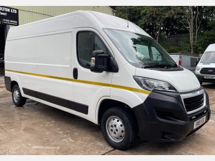 Peugeot Boxer 2.0 BlueHDi 335 Professional L3 H2 Euro 6 5dr