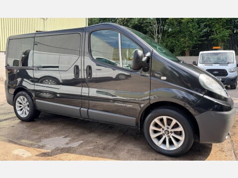 Renault Trafic 2.0 dCi SL27 Sport Crew Van QS6 L1 H1 4dr (Phase 3) 6