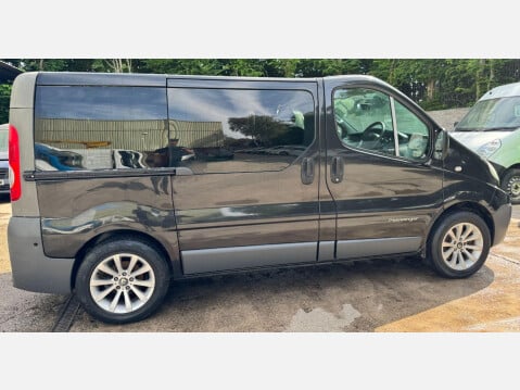 Renault Trafic 2.0 dCi SL27 Sport Crew Van QS6 L1 H1 4dr (Phase 3) 14