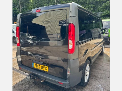 Renault Trafic 2.0 dCi SL27 Sport Crew Van QS6 L1 H1 4dr (Phase 3) 17