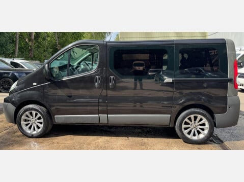 Renault Trafic 2.0 dCi SL27 Sport Crew Van QS6 L1 H1 4dr (Phase 3) 24