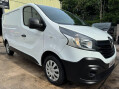 Renault Trafic 1.6 dCi 27 Business SWB Standard Roof Euro 6 5dr 4
