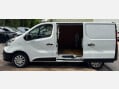 Renault Trafic 1.6 dCi 27 Business SWB Standard Roof Euro 6 5dr 20