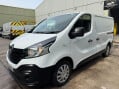 Renault Trafic 1.6 dCi 27 Business SWB Standard Roof Euro 6 5dr 26