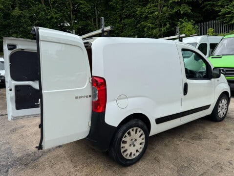 Peugeot Bipper 1.3 HDi Professional FWD L1 H1 3dr 11