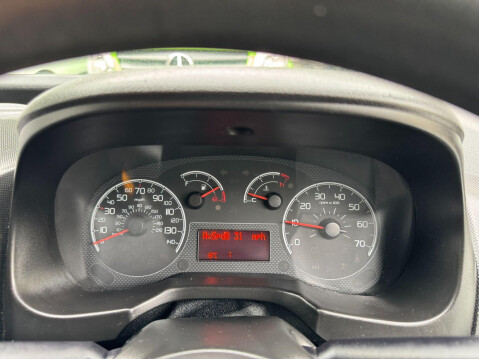 Peugeot Bipper 1.3 HDi Professional FWD L1 H1 3dr 29