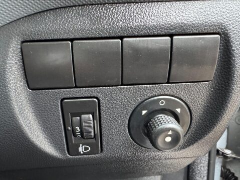 Peugeot Partner 1.6 HDi 850 Professional L1 4dr 27