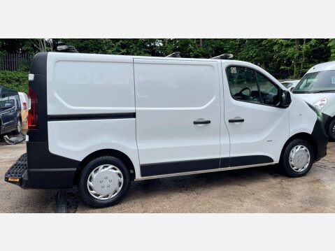 Vauxhall Vivaro 1.6 CDTi 2900 ecoFLEX L1 H1 Euro 5 (s/s) 5dr 10