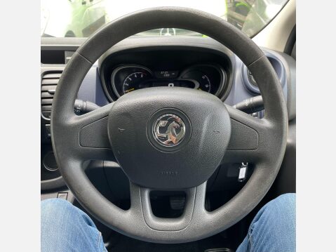 Vauxhall Vivaro 1.6 CDTi 2900 ecoFLEX L1 H1 Euro 5 (s/s) 5dr 29