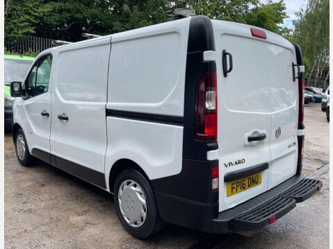 Vauxhall Vivaro 1.6 CDTi 2900 ecoFLEX L1 H1 Euro 5 (s/s) 5dr 15