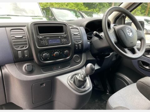 Vauxhall Vivaro 1.6 CDTi 2900 ecoFLEX L1 H1 Euro 5 (s/s) 5dr 39