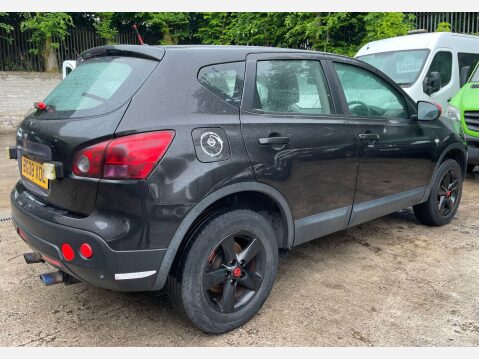 Nissan Qashqai 1.6 Acenta 2WD 5dr 9