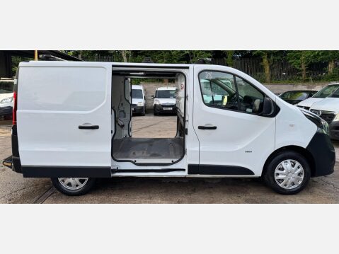 Vauxhall Vivaro 1.6 CDTi 2700 L1 H1 Euro 5 5dr 8