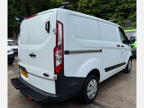 Ford Transit Custom 2.0 TDCi 310 L1 H1 5dr 14
