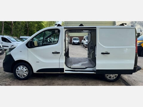 Vauxhall Vivaro 1.6 CDTi 2900 ecoFLEX L1 H1 Euro 5 (s/s) 5dr 20