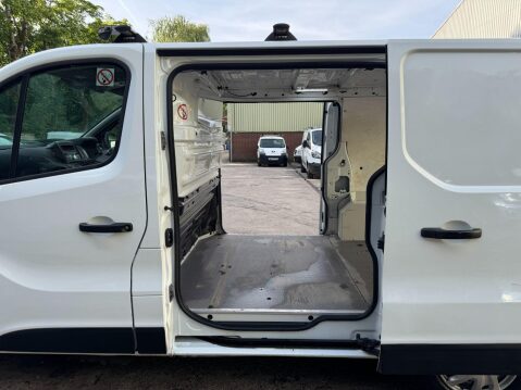 Vauxhall Vivaro 1.6 CDTi 2900 ecoFLEX L1 H1 Euro 5 (s/s) 5dr 21