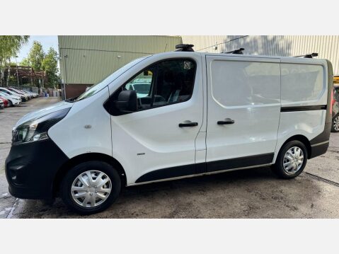 Vauxhall Vivaro 1.6 CDTi 2900 ecoFLEX L1 H1 Euro 5 (s/s) 5dr 23