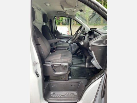 Ford Transit Custom 2.0 TDCi 310 L1 H1 5dr 24