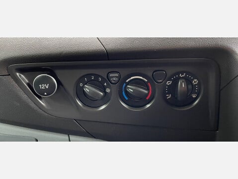 Ford Transit Custom 2.0 TDCi 310 L1 H1 5dr 34