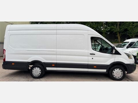 Ford Transit 2.2 TDCi 350 HDT RWD L4 H3 Euro 5 (s/s) 5dr (DRW) 7