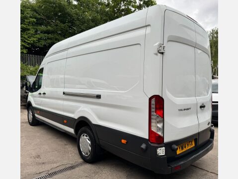 Ford Transit 2.2 TDCi 350 HDT RWD L4 H3 Euro 5 (s/s) 5dr (DRW) 18