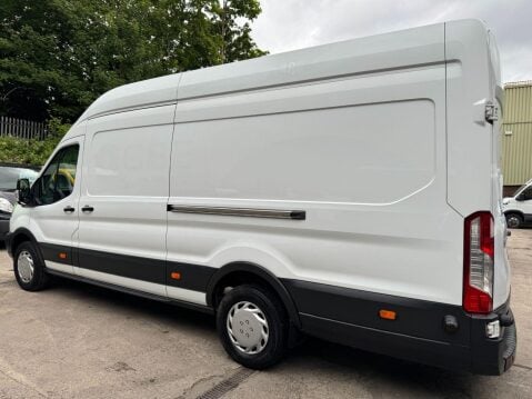 Ford Transit 2.2 TDCi 350 HDT RWD L4 H3 Euro 5 (s/s) 5dr (DRW) 19