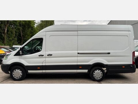 Ford Transit 2.2 TDCi 350 HDT RWD L4 H3 Euro 5 (s/s) 5dr (DRW) 21