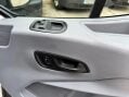 Ford Transit 2.2 TDCi 350 HDT RWD L4 H3 Euro 5 (s/s) 5dr (DRW) 31
