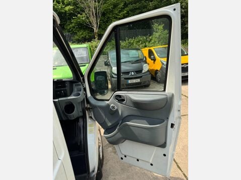 Ford Transit 2.2 TDCi 260 Duratorq FWD L1 H1 5dr 20