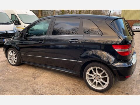 Mercedes-Benz B Class 2.0 B180 CDI Sport CVT 5dr 16