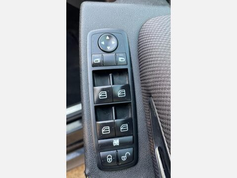 Mercedes-Benz B Class 2.0 B180 CDI Sport CVT 5dr 25