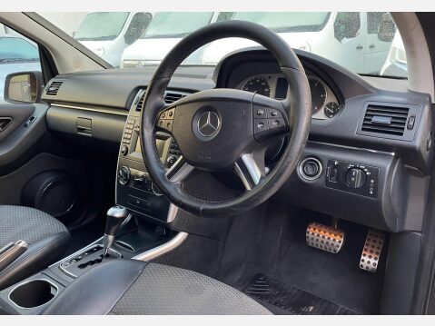 Mercedes-Benz B Class 2.0 B180 CDI Sport CVT 5dr 28